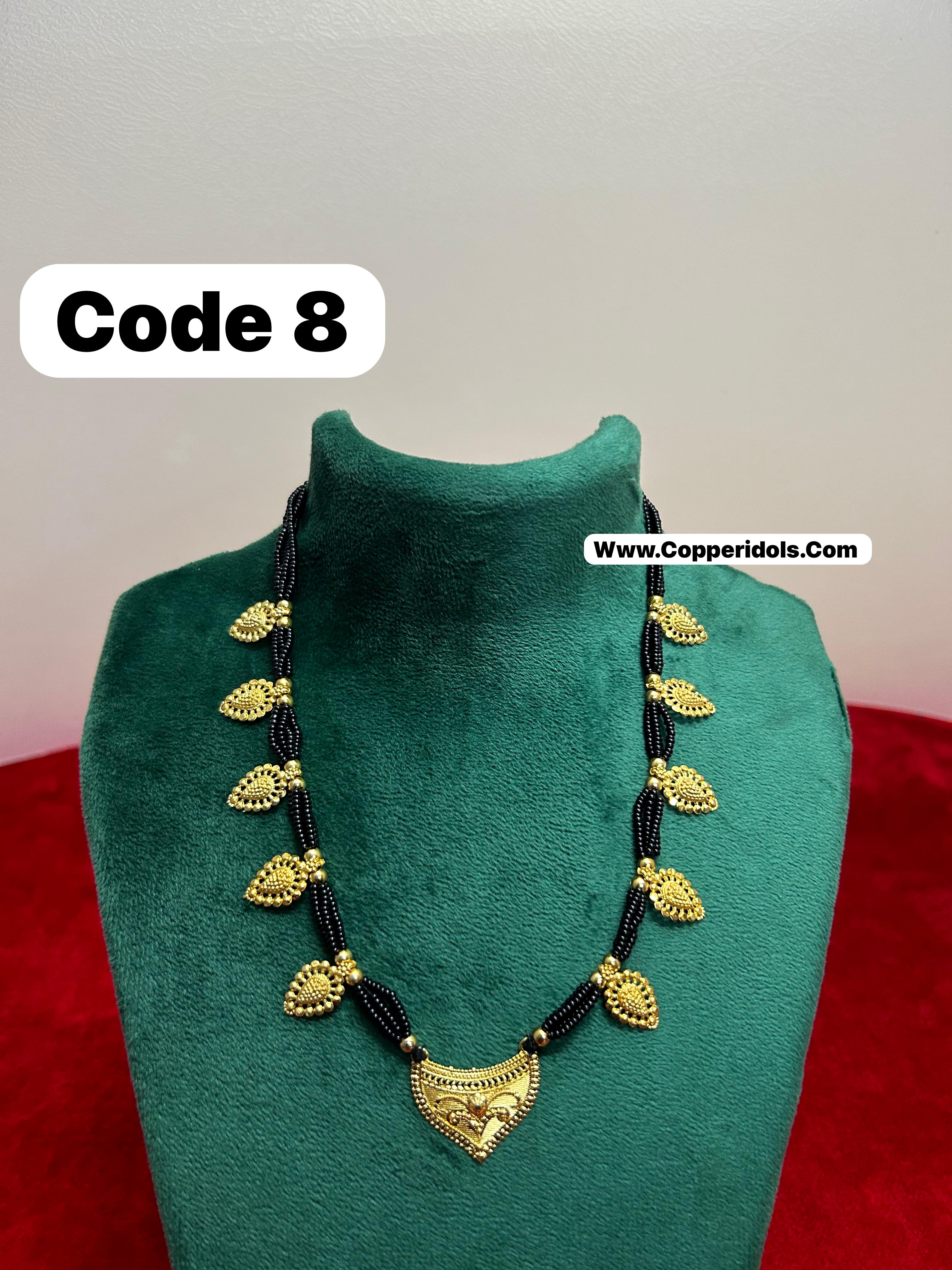 panchaloha made gold polished necklace-https://s3.ap-south-1.amazonaws.com/prod-media-vyaparify-com/vcards/products/69754/cebfcaf1-4a53-482f-9e89-aa241ab9034d.jpg Image