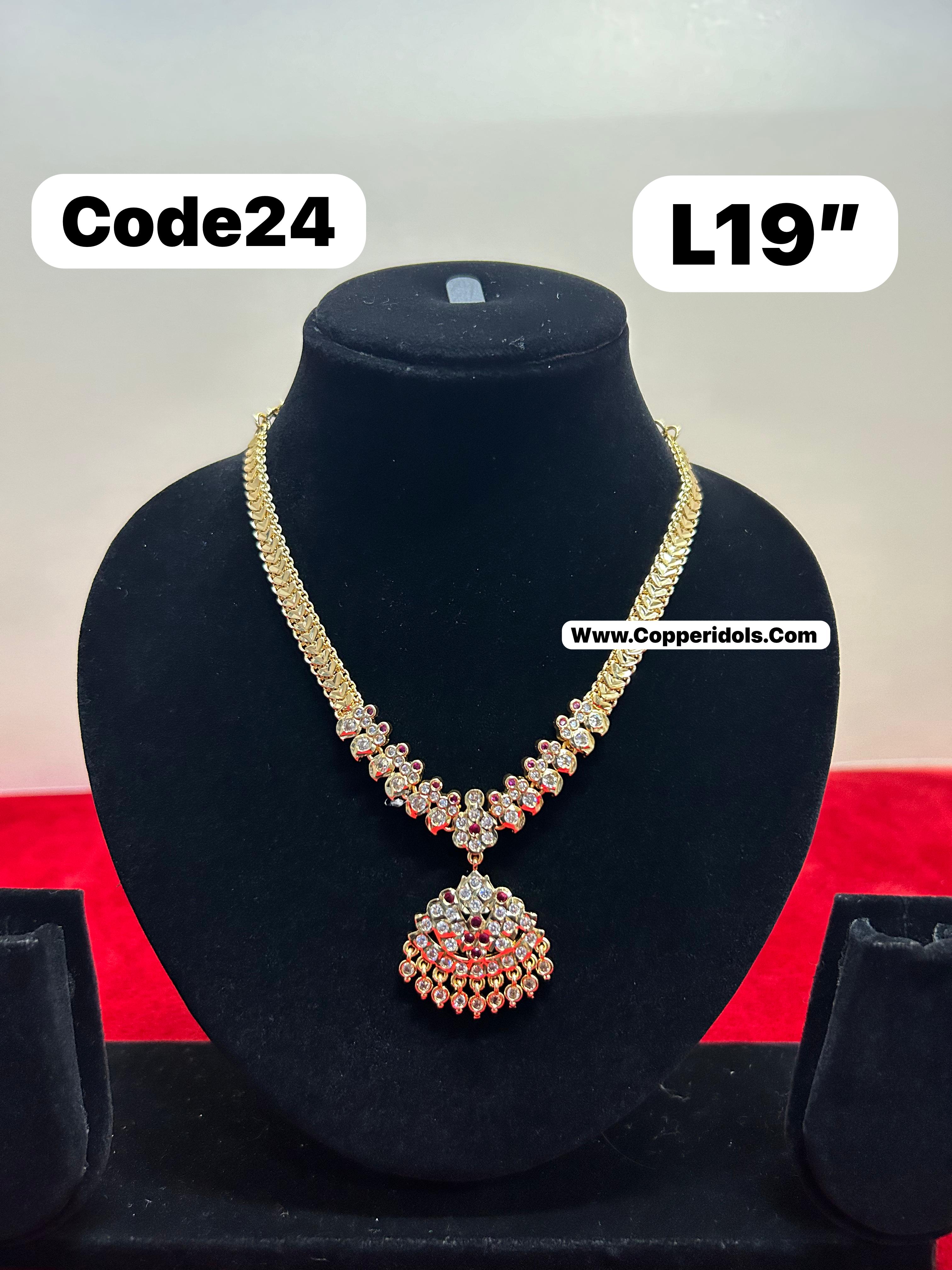 Panchaloha made gold polished necklace-https://s3.ap-south-1.amazonaws.com/prod-media-vyaparify-com/vcards/products/69780/af243c1e-18dc-4adf-9c04-2123bf347980.jpg Image