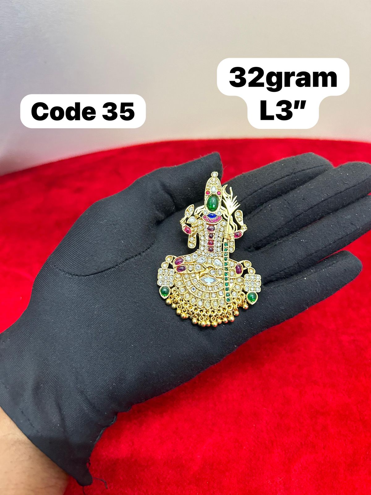Panchaloha made Grand Lakshmi Pendant-https://s3.ap-south-1.amazonaws.com/prod-media-vyaparify-com/vcards/products/69883/dda9d143-3e31-41ab-9ea9-be4eb97941a9.jpg Image