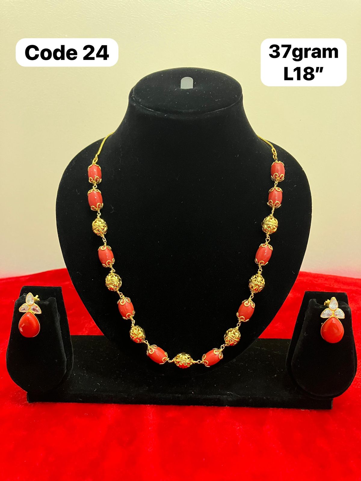 panchaloha made gold polished necklace with stone-https://s3.ap-south-1.amazonaws.com/prod-media-vyaparify-com/vcards/products/69937/d0599545-fea7-4388-9fab-ee4f2e5a9f29.jpg Image