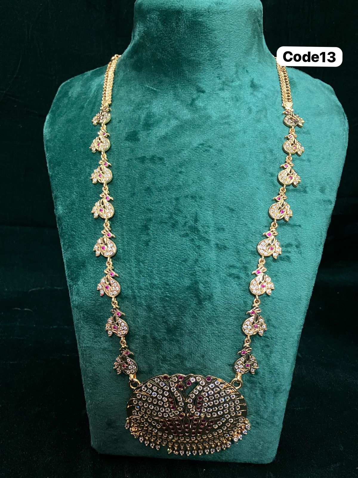 Panchaloha made gold polished double duck pendant with duck chain hara-https://s3.ap-south-1.amazonaws.com/prod-media-vyaparify-com/vcards/products/72973/ea640e46-9fdf-4447-b0a3-519781bbcdb1.jpg Image