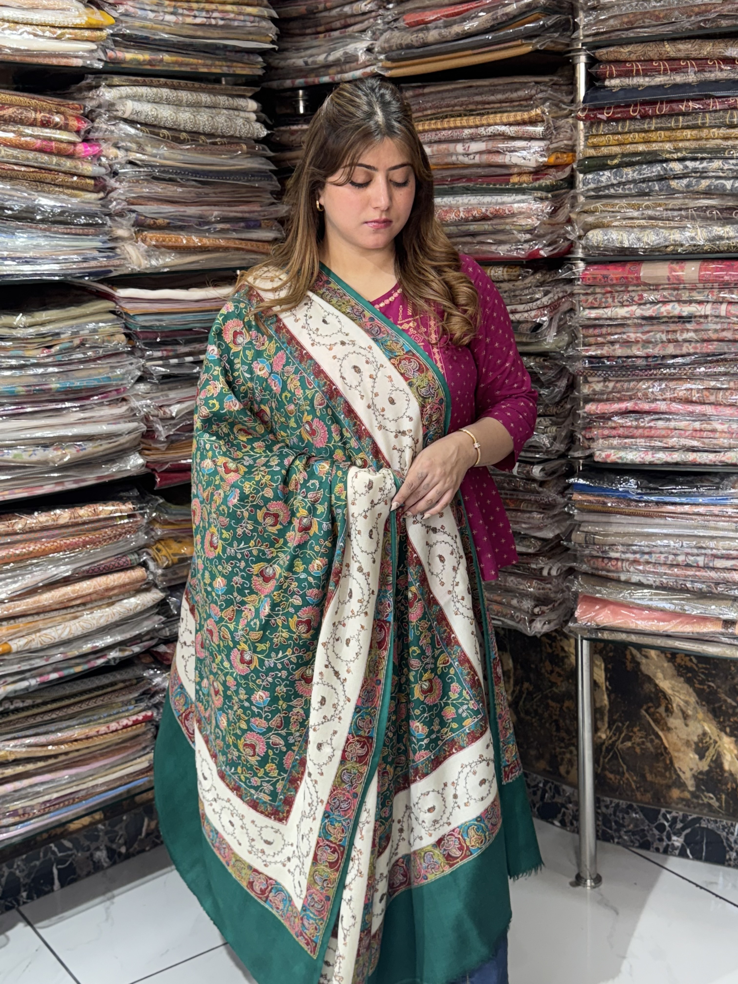 Emerald Green Handsozni Kalamkari Shawl-https://s3.ap-south-1.amazonaws.com/prod-media-vyaparify-com/vcards/products/73994/IMG_2918.jpeg Image