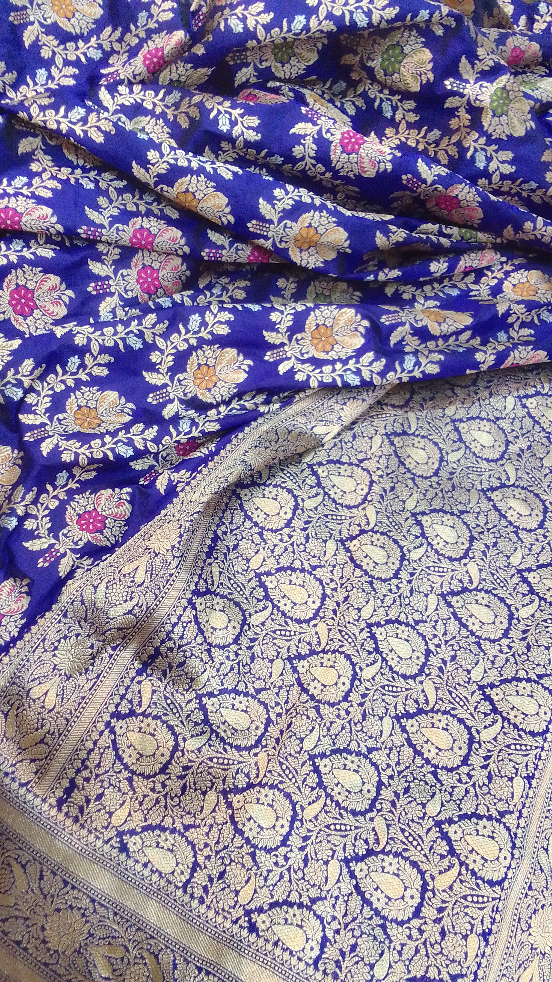 Banarasi pure katan saree-https://s3.ap-south-1.amazonaws.com/prod-media-vyaparify-com/vcards/products/75080/IMG_20241011_170219.jpg Image