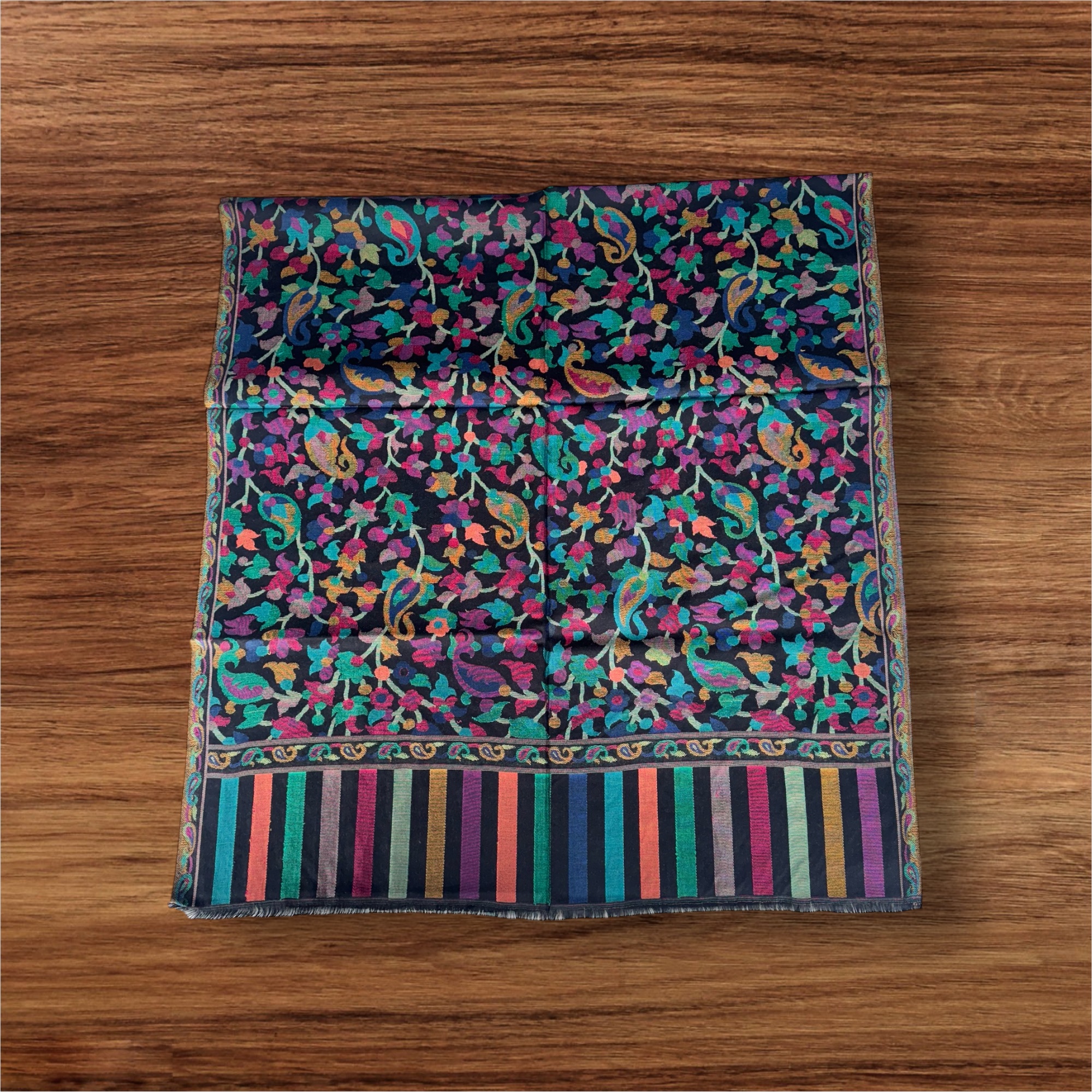 Multicolor Floral Kani Modal Stole-https://s3.ap-south-1.amazonaws.com/prod-media-vyaparify-com/vcards/products/94796/Photoroom_20241130_133748.jpeg Image