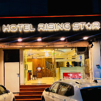 Hotel Rising Star