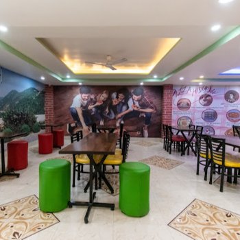 Relax and Eat | PIZZA ITALIA | NEAR SMART POINT,MIANI ROAD, DASUYA