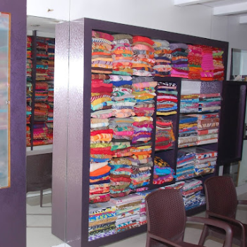 Huge varieties of clothes JAIPURIA SAREES Sikar, Rajasthan, Bajaj Rd, Behind Jain Bhawan, Near Vardhman Vidhya Vihar, Subhash Chowk,