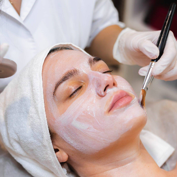 Aroma Skin Lightening facial S BASHEER 84/1 Vaiyapuri Nagar, Kovai Road,Kaur Tamil Nadu 639002, India