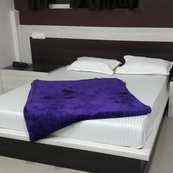 AC and Non AC Rooms HOTEL HEAVEN 3rd Floor, Ashwamegh Arcade, GJ SH 133, Kadi Mehsana