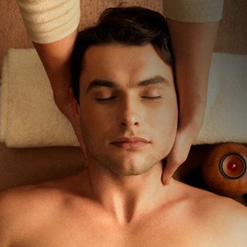 HEAD MASSAGE NEW GREETS SALOON AND BEAUTY SPA 19., PILLAIYAR KOVIL STREET, ZUMBROPURAM MARKET, GORIPALAYAM, MADURAI