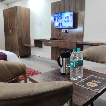 Super Deluxe AC Hotel Room in Nahan, Himachal Pradesh HOTEL HILL VIEW HOTEL HILL VIEW OPPOSITE BUS STAND KATCHA TANK, NAHAN, Himachal Pradesh, 173001