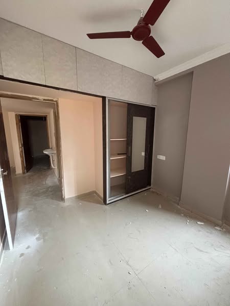 1 BHK Flat for Rent in Kondapur Botanical Garden AMB Mall Road Side Hyderabad