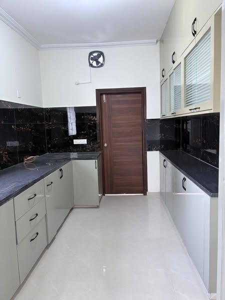 3 BHK Flat for Rent in Madhapur ayyappa society Hyderabad