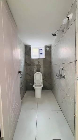 2 BHK Flat for Rent in Kondapur Botanical Garden AMB Mall Road Side