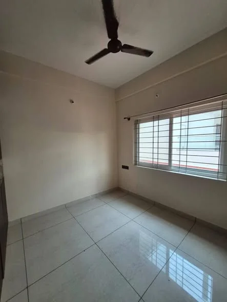 2 BHK Flat for Rent in Kudlu Gate near HSR Layout