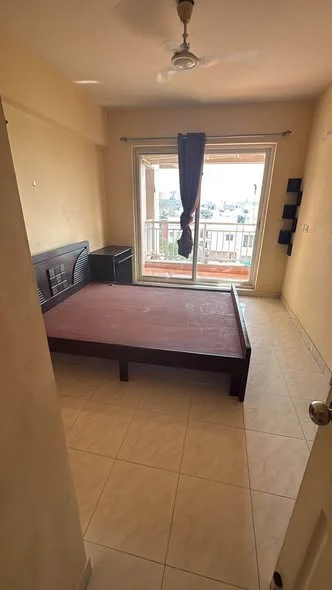 Single Occupancy for Male in 1 BHK Flat for Rent in SJR Park Vista