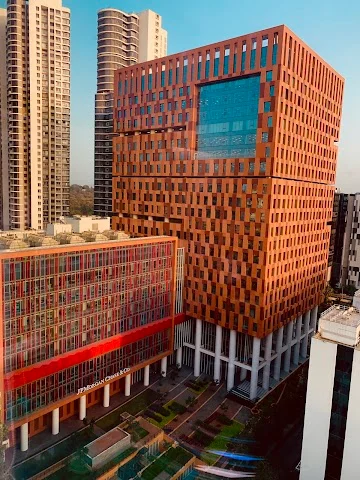 Single Occupancy in 2 BHK Flat for Rent in Jogeshwari w near by veera desai nesco nirlon JP morgan IT park Oshiwara metro