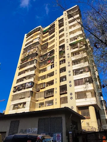 Commercial Space for Sale in Gilbert Hill Rd