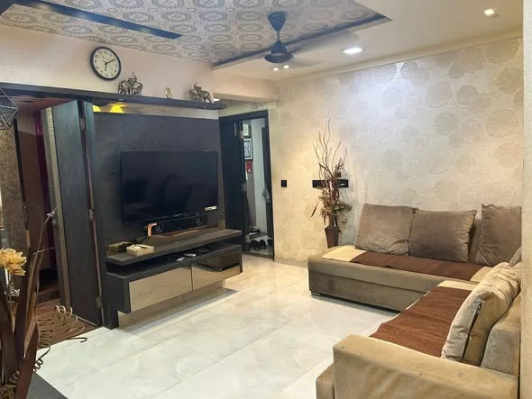 Double Occupancy for Female in 3 BHK Flat for Rent in Sakinaka