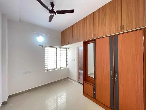2 BHK Flat for Rent in Sarjapur Main Road Close To Zepto Office And Vaishnavi Tech Park