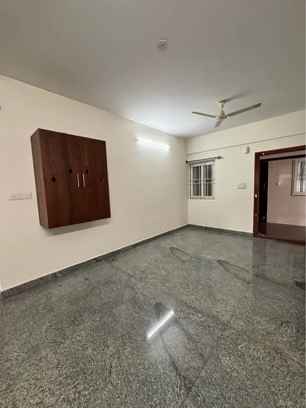 2 BHK Flat for Rent in Kudlu Gate A block HSR NEAR 2.5km
