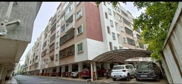 Single Occupancy for Male in 3 BHK Flat for Rent in Gollahalli Rd