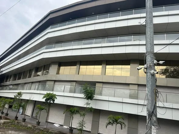 Commercial Space for Rent in Sky Pavellion Building ,gujarwadi phata ,pune-satara Highway,Katraj pune 46