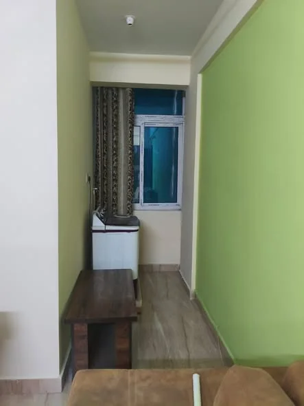 1 BHK Flat for Rent Near Wipro ,RMZ