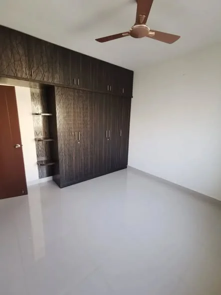 2 BHK Flat for Rent in ITPL - 3/4 Kms Hope Farm Signal - 1 kmMVJ Engg College - Exactly behind the apartment