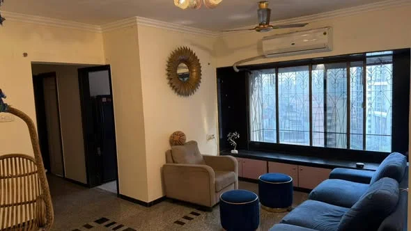 Single Occupancy in 2 BHK Flat for Rent in Oshiwara Bus Depot