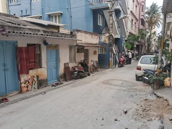 Residential Plot for Sale in Jeevan Bima Nagar near old airport road