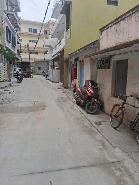 Residential Plot for Sale in Jeevan Bima Nagar near old airport road