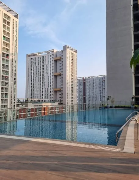 Flat for Rent in Paradise Block