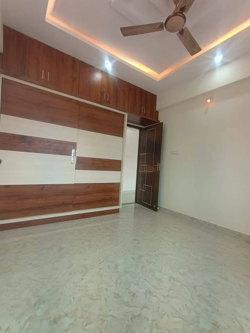 3 BHK Flat for Rent in kudlu gate near hsr 3km