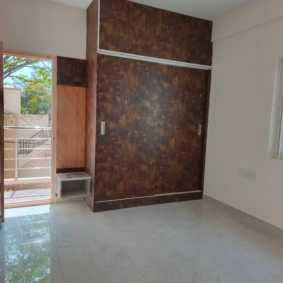 1 BHK Flat for Rent in kudlu gate near hsr 3km