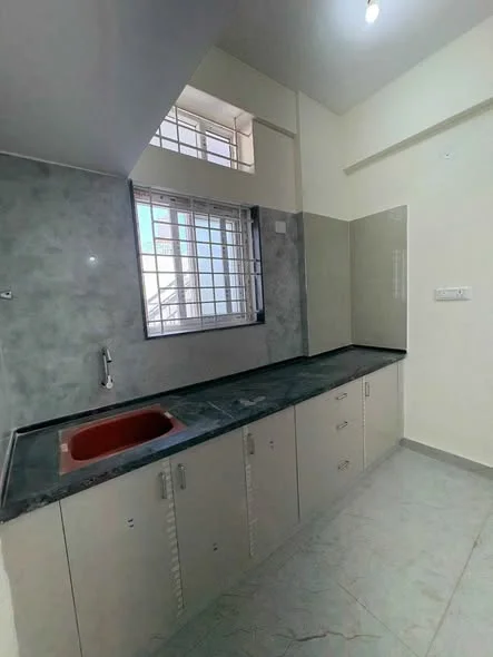 1 BHK Flat for Rent near HSR harlur road
