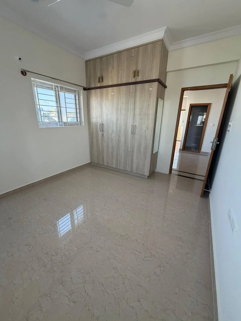 3 BHK Flat for Rent in Kudlu Gate near HSR Layout