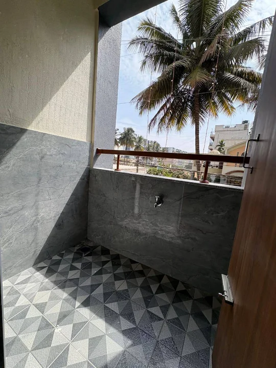 1 BHK Flat for Rent in somasundrapalya Hsr Layout sector 2 Near HSR Layout 2kms