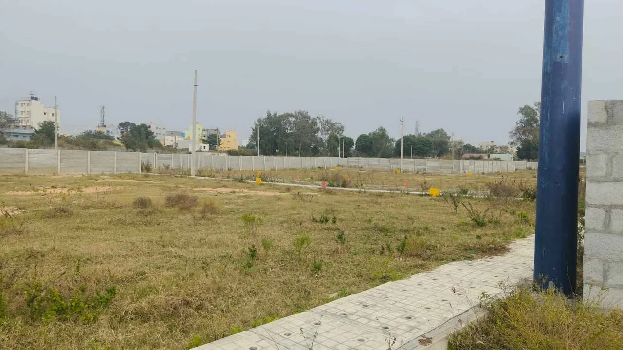 2 BHK Residential Plot for Sale in Bannerghatta Road