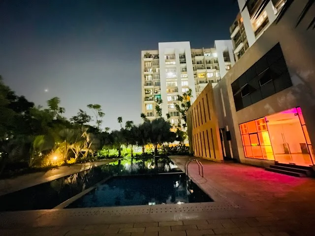 1 BHK Flat for Rent in Behind Amanora Mall