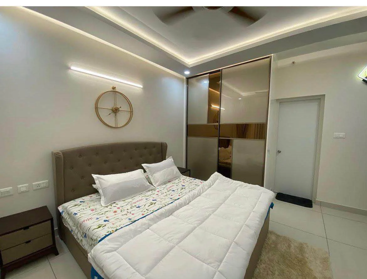 2 BHK Flat for Rent in Prestige Lakeside Habitat BENGALURU