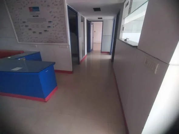 Commercial Space for Rent in Devaraj Urs Road