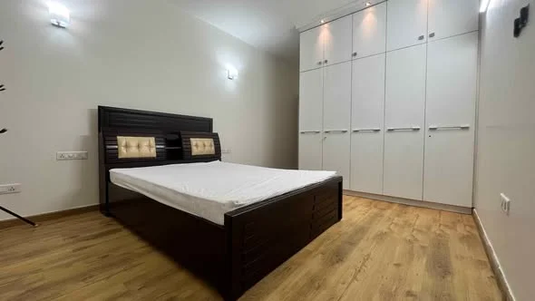 1 BHK Flat for Rent in Whitefield main road