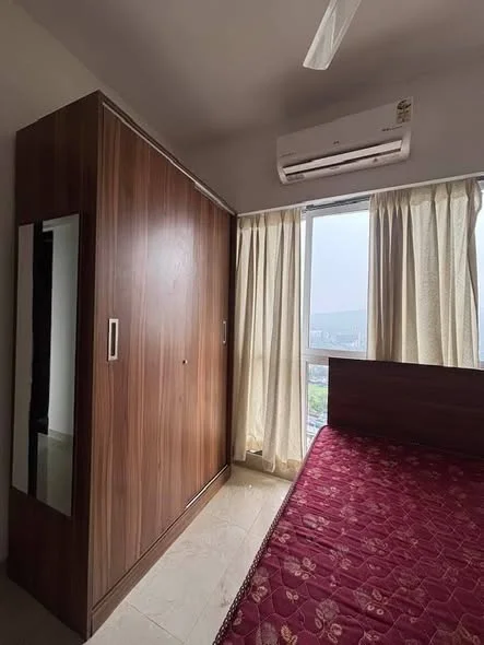 1 BHK Flat for Rent in Malad East