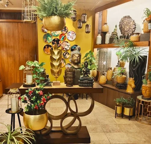 3 BHK Flat for Rent in PEDDER ROAD