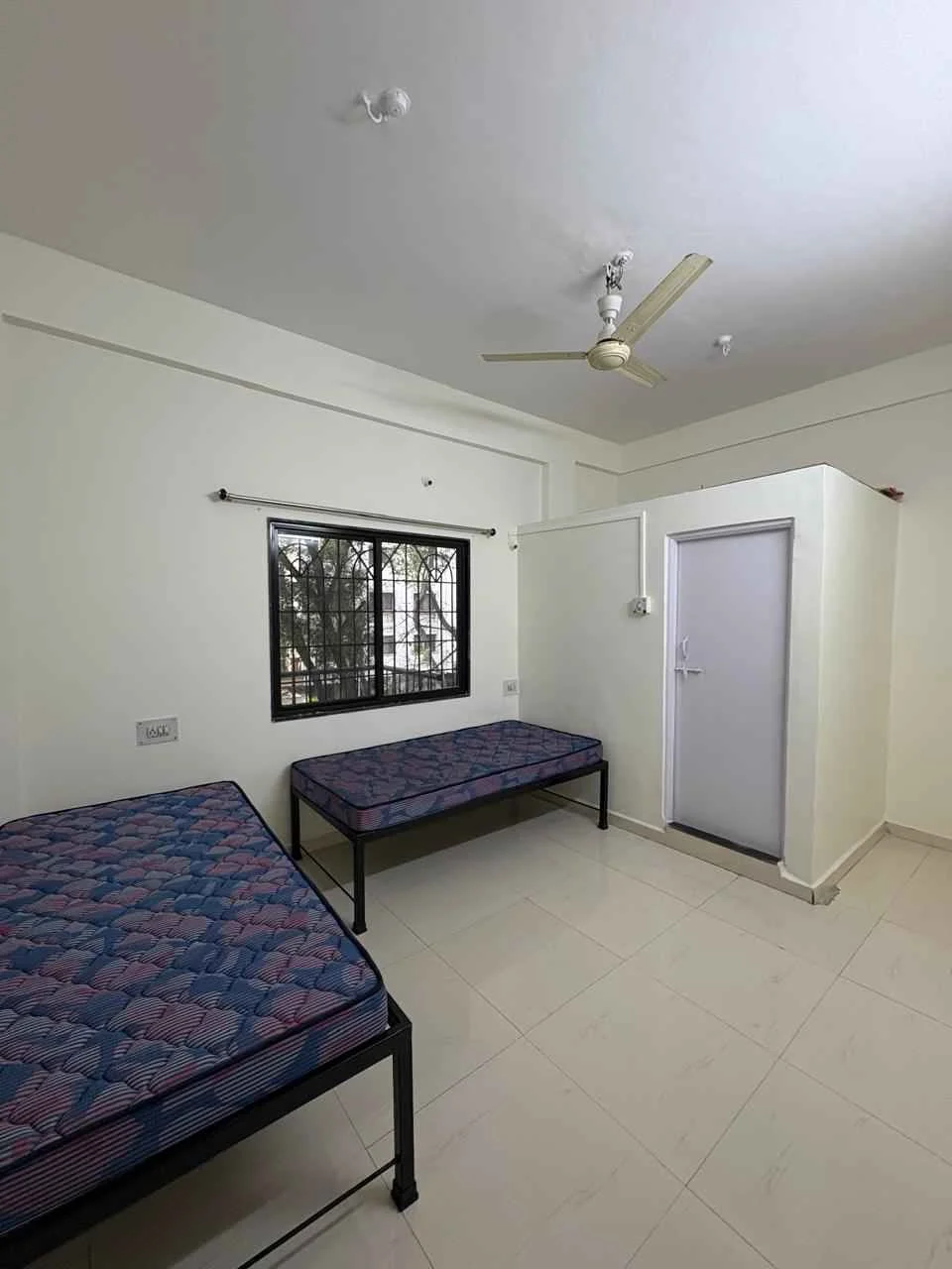 2 BHK Flat for Rent in bharati vidyapith dattanagar road