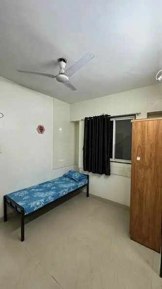 Double Occupancy in 3 BHK Flat for Rent in Prathamesh Park