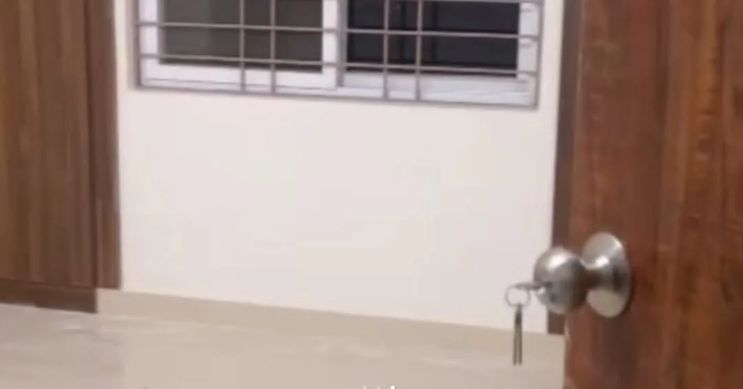 Single Occupancy for Male in 2 BHK Flat for Rent in 404