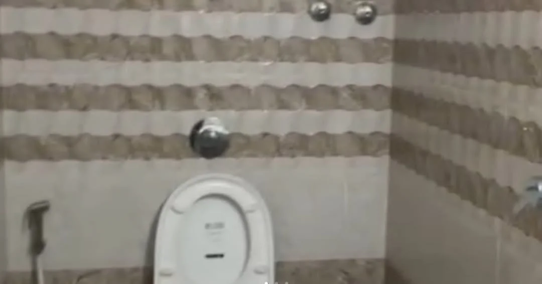 Single Occupancy for Male in 2 BHK Flat for Rent in 404