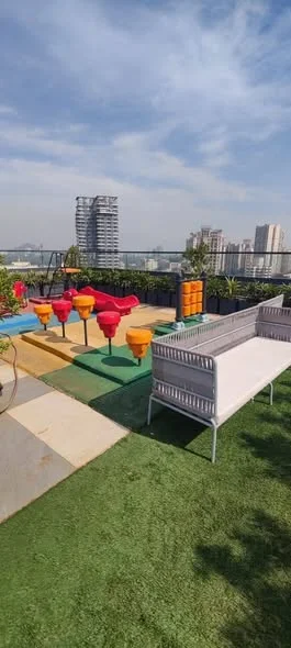 Single Occupancy for Female in 1 BHK Flat for Rent in powai near by hiranandani DaMart